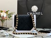 Chanel Mini Flap Bag Black/White Velvet AS2597 Size 19 x 15 x 6 cm - 4