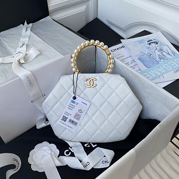 Chanel Clutch White AS2609 Size 30 x 25 x 4.5 cm