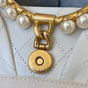 Chanel Clutch White AS2609 Size 30 x 25 x 4.5 cm - 5