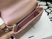 Chanel Small Coco Handle Light Pink Caviar & Iridescent Metal Size 23 cm - 2