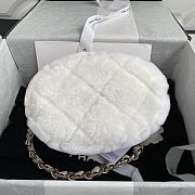 Chanel Shearling Bucket Bag White AS2257 Size 16 x 18 x 12 cm - 2