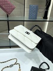 Chanel Card Holder With Jewel Hook White AP2397 Size 11 cm - 6