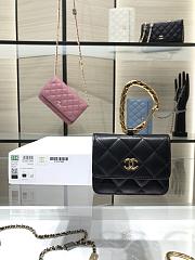 Chanel Card Holder With Jewel Hook Black & Gold-tone Metal AP2397 Size 11 cm - 1