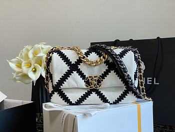 Chanel 19 Crochet Bag White AS1160 Size 26 x 16 x 9 cm