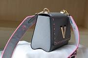 Louis Vuitton Twist MM Wild At Heart Bag Size 23 x 17 x 9.5 cm - 4