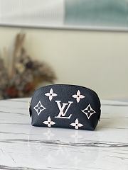 Louis Vuitton Pochette Cosmetique PM Black M59086 17 x 12 x 6 cm - 3