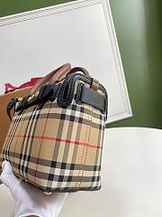 Burberry Mini Vintage Check Triple Stud Belt Bag Archive Beige Size 21.5 x 12 x 19 cm - 5