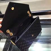 YSL Envelope Large Bag In Black Grain Leather Gold Metal Size 31 x 22 x 7,5 CM - 2