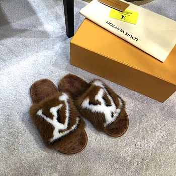 LV Slippers Brown