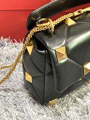 Valentino Large Roman Stud Shoulder Bag Black Size 30 x 20 x 12 cm - 5
