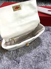 Valentino Large Roman Stud Shoulder Bag White Size 30 x 20 x 12 cm - 2