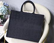 Dior Book Tote Cannage Embroidered Black M1286 Size 41.5 x 32 x 5 cm - 1