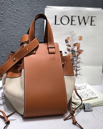 Loewe Hammock Bag in Ecru/Tan Calfskin Size 32 x 28 x 15 cm