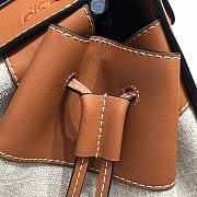 Loewe Hammock Bag in Ecru/Tan Calfskin Size 32 x 28 x 15 cm - 5