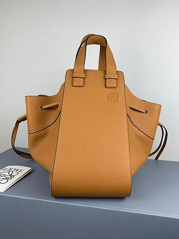 Loewe Hammock Bag in Brown Calfskin Size 32 x 28 x 15 cm