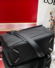 Loewe Medium Puzzle Bag Soft Grained Calfskin Black Size 29 x 18 x 12 cm - 6