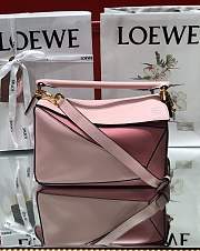 Loewe Medium Puzzle Bag Soft Grained Calfskin Blossom/Pink Size 29 x 18 x 12 cm - 1
