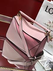 Loewe Medium Puzzle Bag Soft Grained Calfskin Blossom/Pink Size 29 x 18 x 12 cm - 5