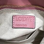 Loewe Medium Puzzle Bag Soft Grained Calfskin Blossom/Pink Size 29 x 18 x 12 cm - 4