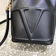 Valentino V Logo Leather Bucket Bag Black Size 18 x 20.5 x 10 cm - 2