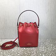 Valentino V Logo Leather Bucket Bag Red Size 18 x 20.5 x 10 cm - 4