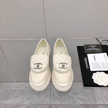 Chanel Flat Loafers White with Silver-tone Metal