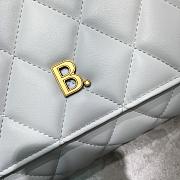 Balenciaga Large Buckle Diamond Pattern White Leather Gold Metal Size 37 cm - 4