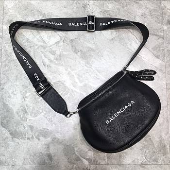 Balenciaga Everyday Strap Crossbody Bag Black Size 24 x 19 x 9 cm