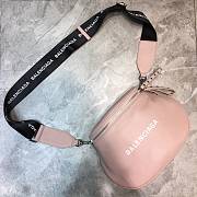 Balenciaga Everyday Strap Crossbody Bag Light Rose Size 24 x 19 x 9 cm - 1