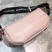 Balenciaga Everyday Strap Crossbody Bag Light Rose Size 24 x 19 x 9 cm - 5