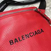 Balenciaga Everyday Strap Crossbody Bag Red Size 24 x 19 x 9 cm - 5