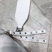 Balenciaga Everyday Strap Crossbody Bag White Size 24 x 19 x 9 cm - 2