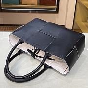 Bottega Veneta Arco Tote Black 652867 Size 36 x 24 x 12 cm - 3