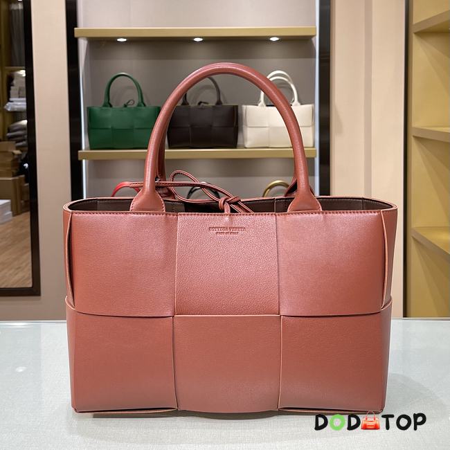 Bottega Veneta Arco Tote Brown 652867 Size 36 x 24 x 12 cm - 1