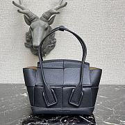 Bottega Veneta Small Arco Black Grain Leather 666873 Size 29 x 29 x 9 cm - 1