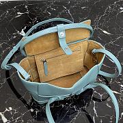 Bottega Veneta Small Arco Powder Blue Grain Leather 666873 Size 29 x 29 x 9 cm - 3