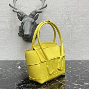 Bottega Veneta Small Arco Yellow Grain Leather 666873 Size 29 x 29 x 9 cm - 3