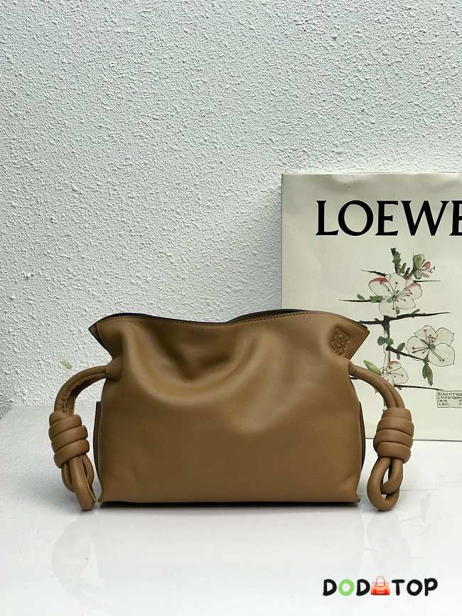 Loewe Flamenco Bag Brown 10855 Size 22.5 x 18 x 9 cm - 1