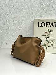 Loewe Flamenco Bag Brown 10855 Size 22.5 x 18 x 9 cm - 4