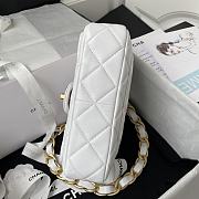 Chanel Flap Bag With Big Chain Leather White Size 22 × 5 × 15.5 cm - 6