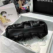 Chanel Lampskin Clutch Black AS2137 Size 27.5 x 16 x 14 cm - 6