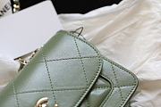 Chanel FU Vintage Green Flap Bag Size 20 × 12 × 8 cm - 4