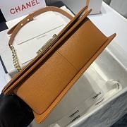 Chanel Boy Handbag Grain Calfskin Caramel A67086 Size 25 cm - 2