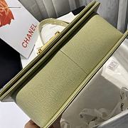 Chanel Boy Handbag Grain Calfskin Olive Green A67086 Size 25 cm - 2