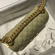 Chanel Boy Handbag Grain Calfskin Olive Green A67085 Size 20 cm - 3