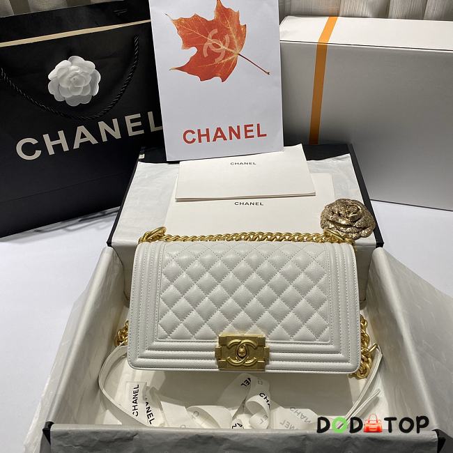 Chanel Boy Handbag Grain Calfskin White A67086 Size 25 cm - 1