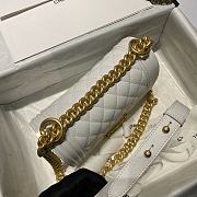 Chanel Boy Handbag Grain Calfskin White A67085 Size 20 cm - 3