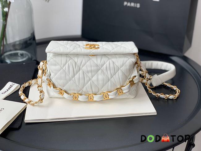 Chanel Small Hobo Bag White AS2479 Size 13 X 19 X 7 cm - 1