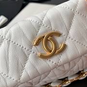 Chanel Small Hobo Bag White AS2479 Size 13 X 19 X 7 cm - 6
