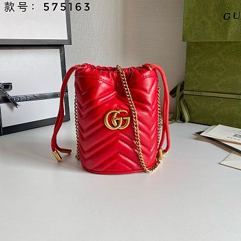 Gucci Leather GG Marmont Mini Bucket Bag Red 575163 size 19 x 17 cm